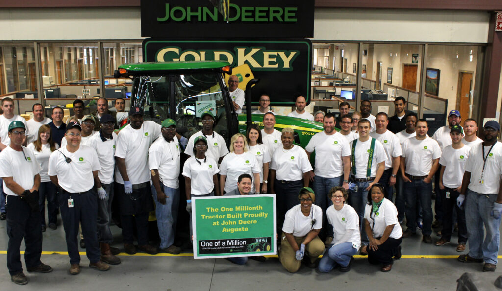 Augusta produces 1 millionth John Deere tractor Agriland.ie