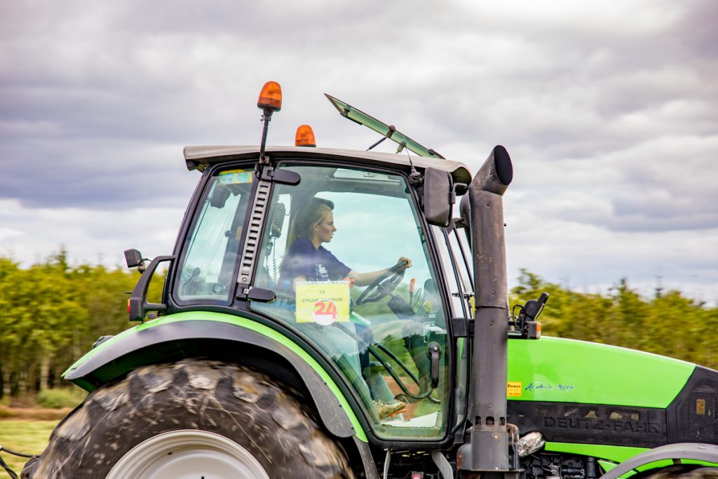 silage women