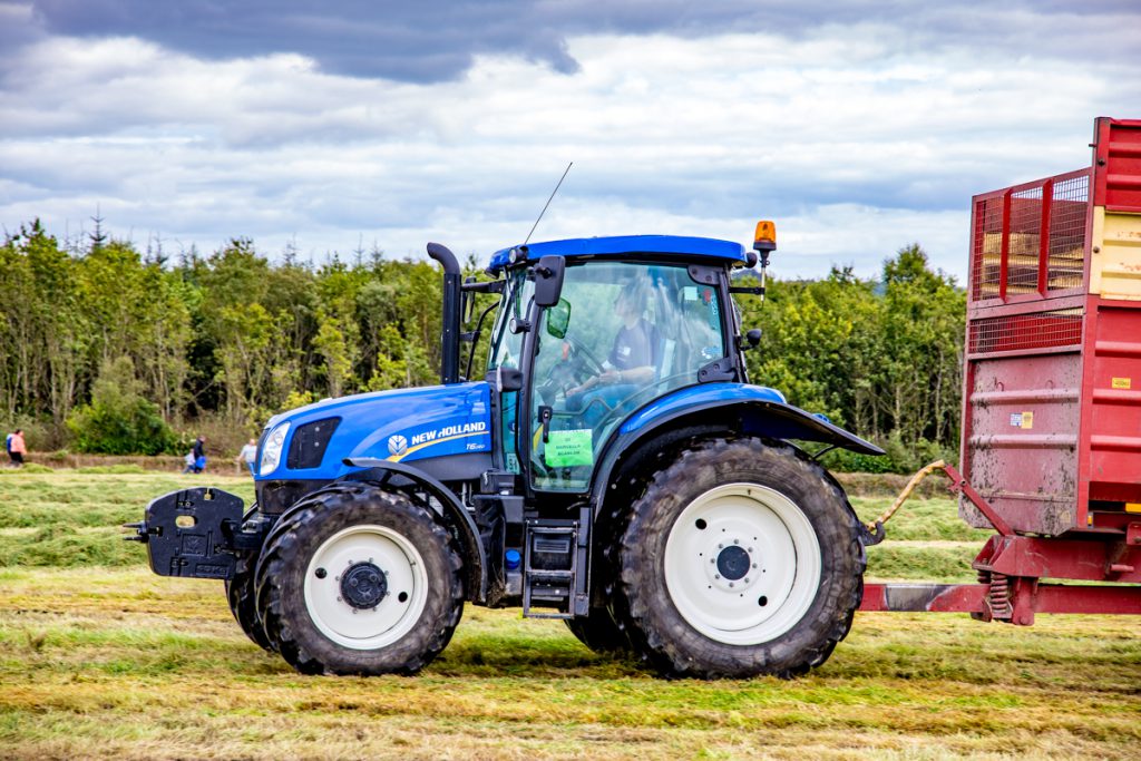 silage women