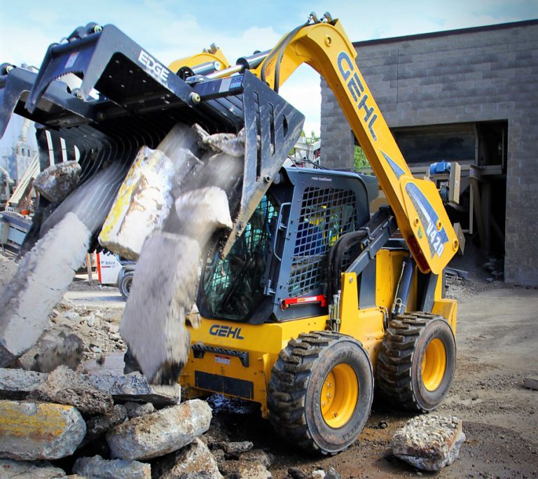 World's largest skidsteer...from the Manitou family Agriland.ie