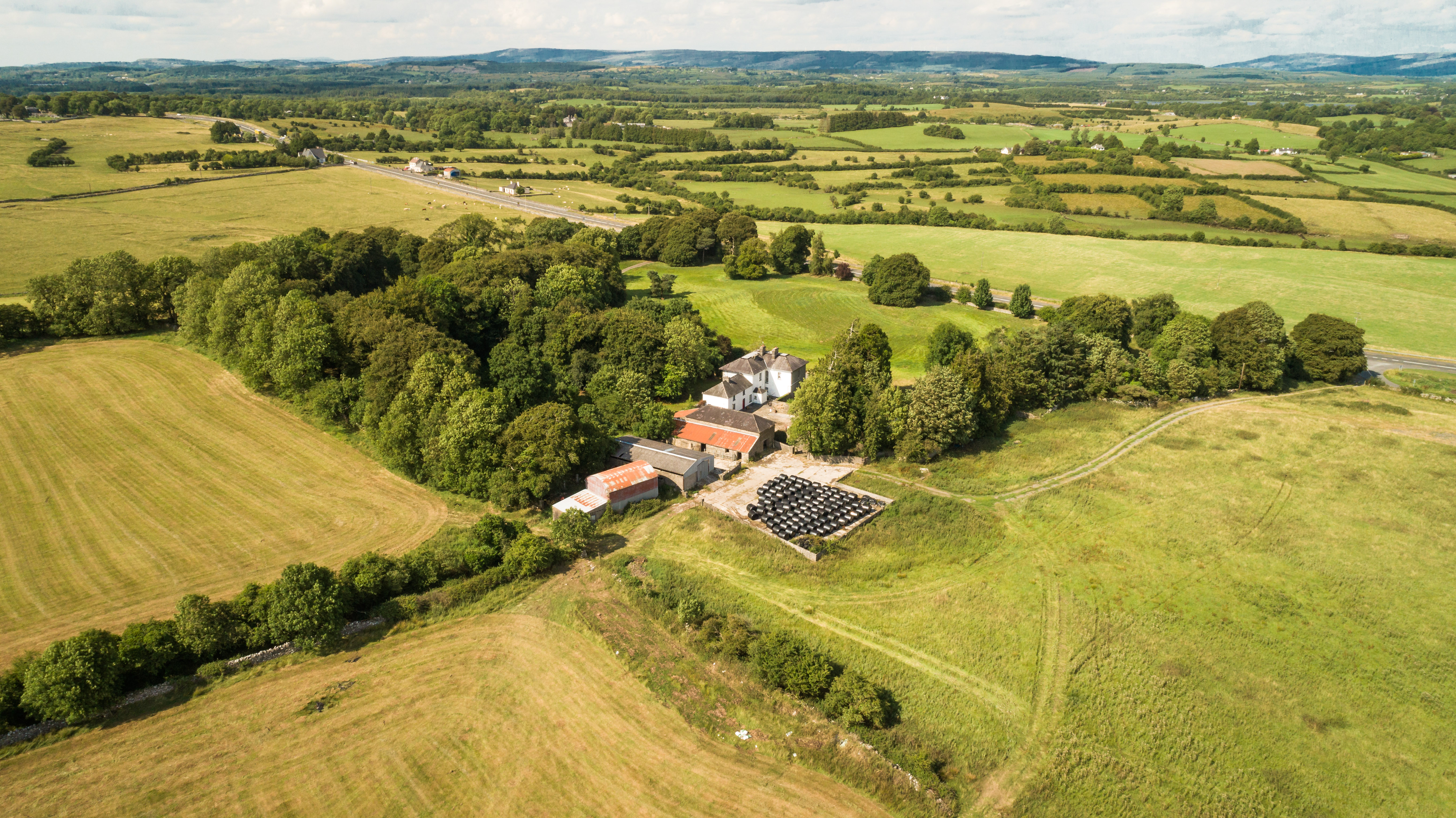 19th century period residence with farmland and gardens