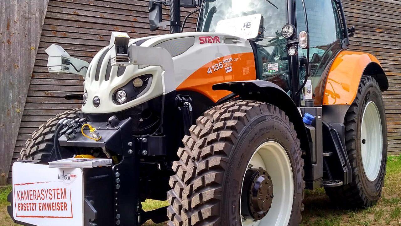 Can this tractor camera make road junctions safer? Agriland.ie