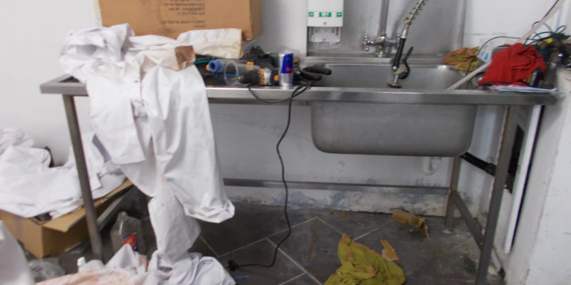2t of fresh meat found to be cut and packed from car wash workshop - Vimarsana News