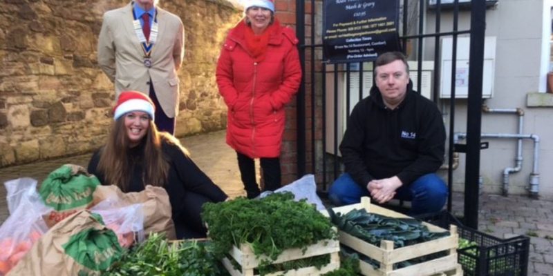 Agri-food businesses join forces to deliver 100 Christmas dinners to Co. Down town - Vimarsana News