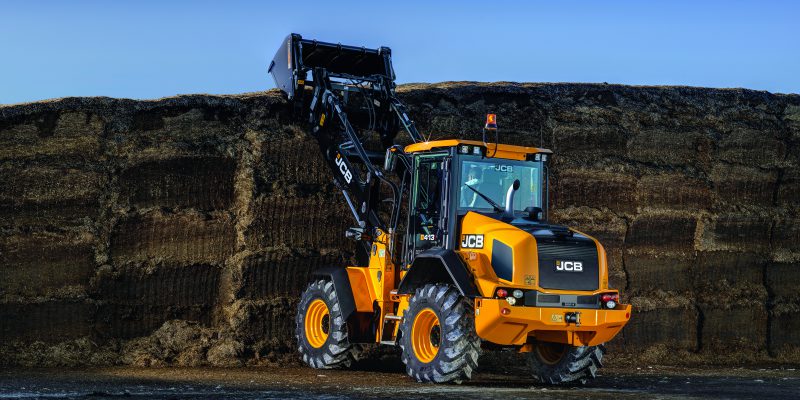 Pics: JCB cranks up the power in mid-range wheeled loaders - Vimarsana News