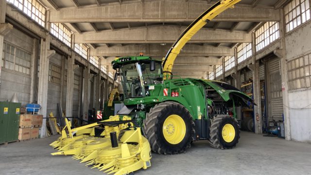 John Deere SPFH models in Milan Italy