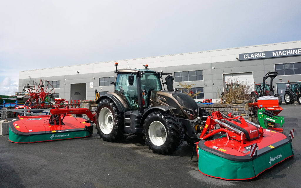 Colour choice Valtra