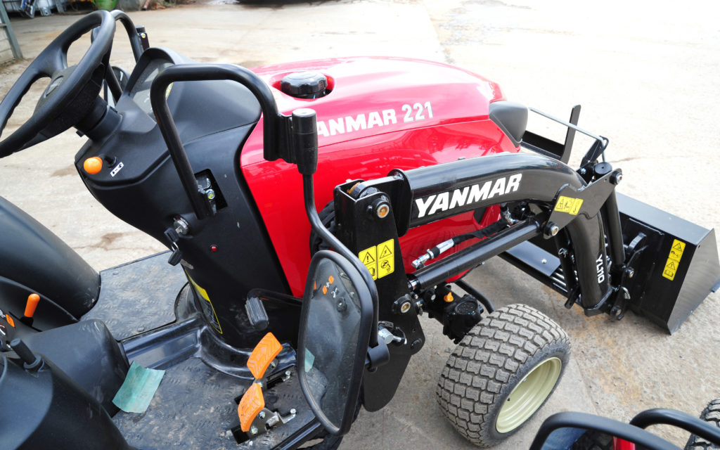 TYanmar compact tractor 