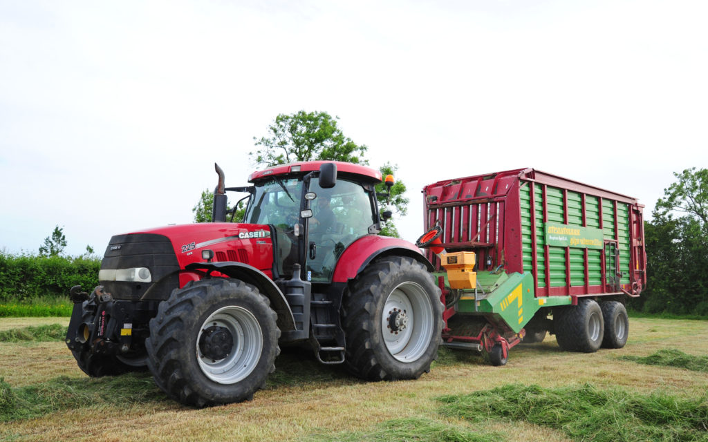 Forage wagon harvester chop length