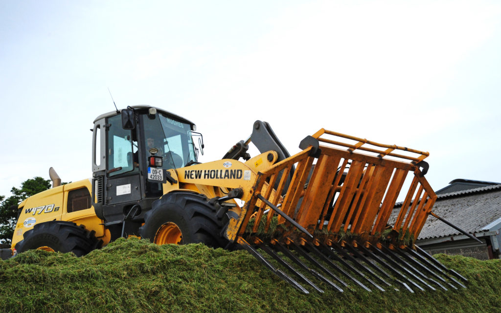 Loader clamp chop length