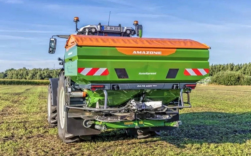 New Amazone fertiliser spreader