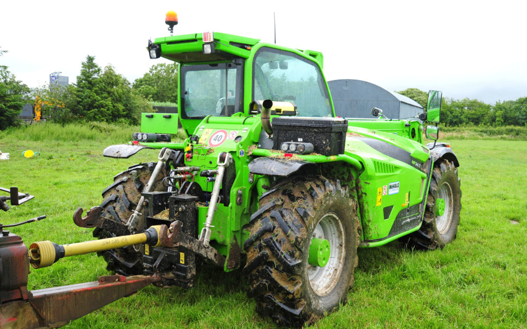 Merlo on slurry tanker