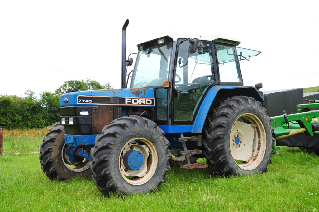 Ford tractor oola auction