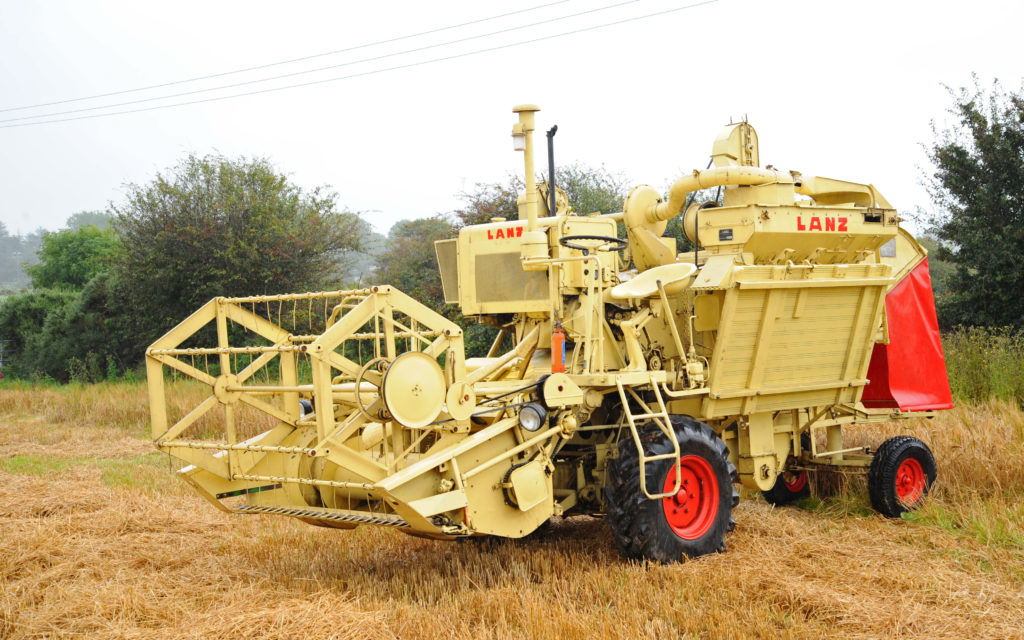 machines Lanz crop straw