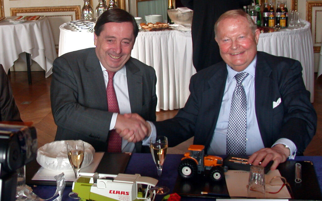 20 years of Claas tractor production at Le Mans 7 227671 27