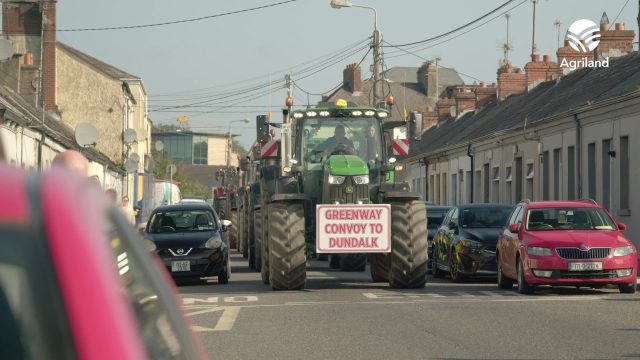 Video: Over 300 landowners protest against Co Louth greenway