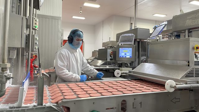 Behind the Big Mac: Processing 5.3t of Irish beef/hr for McDonald’s