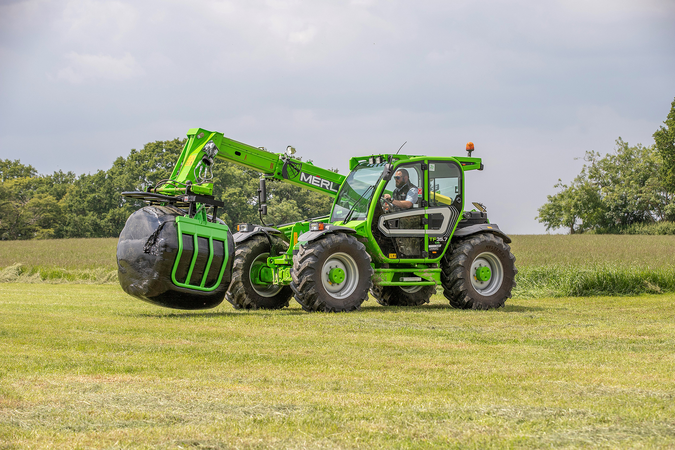 Two standout Merlo machines on view at Tullamore Show