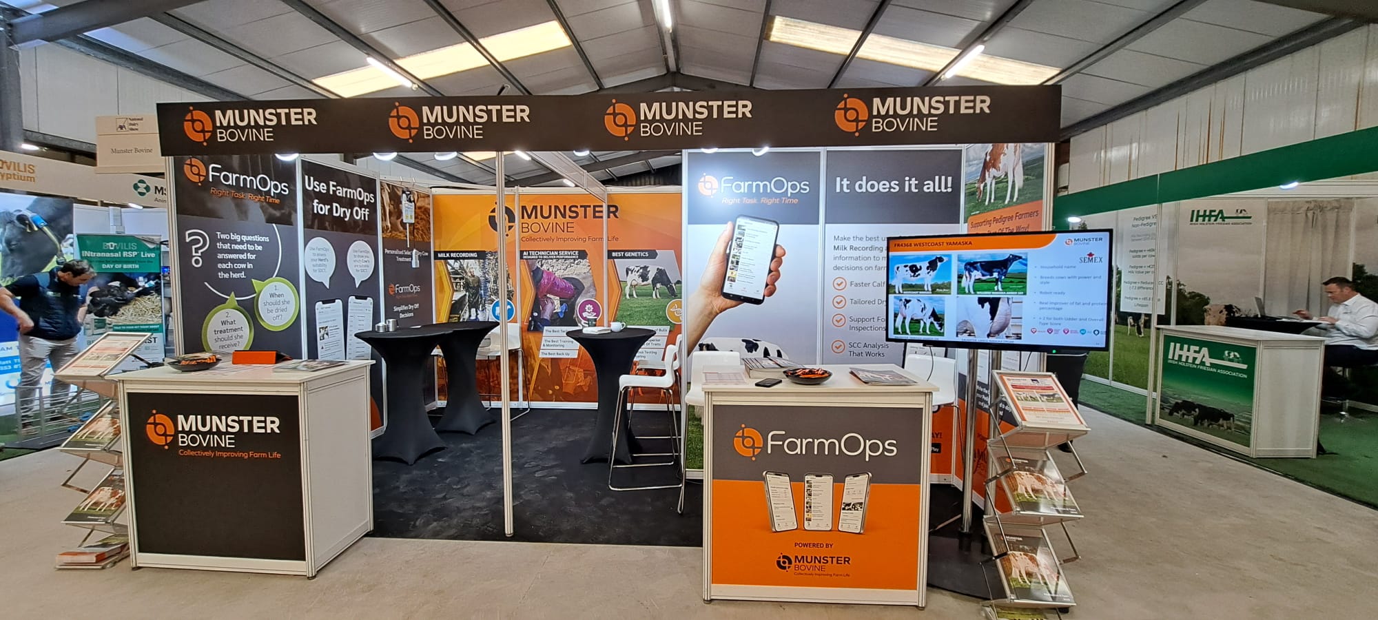 Munster Bovine a Platinum Partner for AXA National Dairy Show