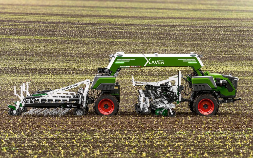 Xaver with implements 