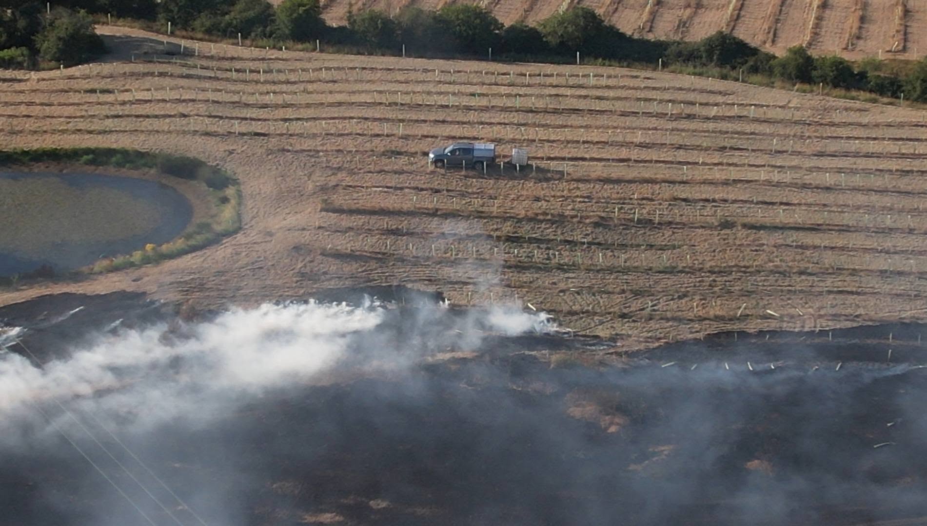 Watch: Hayfield fire in Kildare tackled by crews from 2 counties