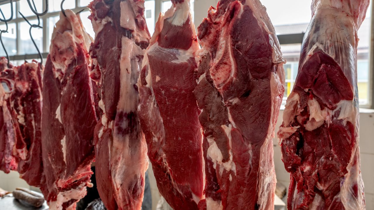 British shoppers spend 1.6% more on beef despite buying less - Agriland.ie